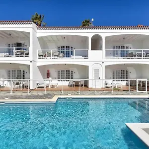 Residencial Casas Apartment